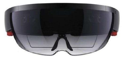 Keine Ski-Brille mit Extras: Die Microsoft HoloLens ist eine Virtual Reality Brille mit breitem Anwendungs-Sprektrum