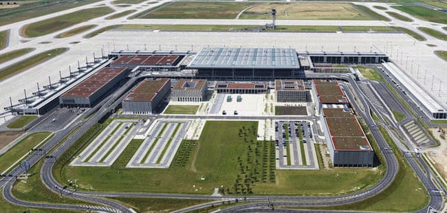 Auch der Berliner Großflughafen BER hätte von der jetzt gestarteten Initiative der Bundesregierung profitieren können - © Günter Wicker / Flughafen Berlin Brandenburg GmbH