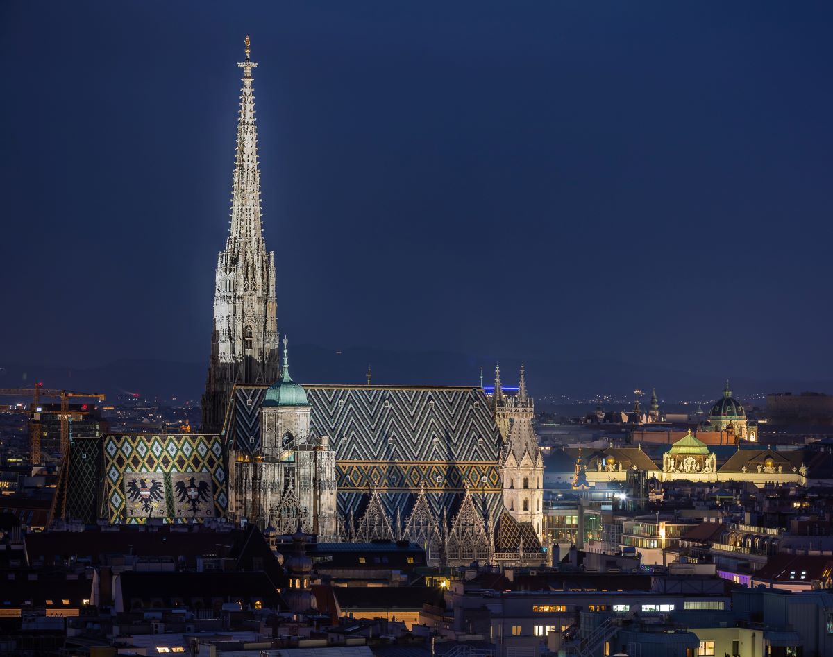 Hacker haben jüngst beim Wiener Stephansdom nachts um 2 die Glocken läuten lassen - für gute 20 Minuten - Foto: Agata Kadar/stock.adobe.com