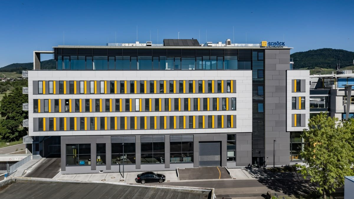 KI-Spezialist Synavision hat das LEED-Platin-zertifizierten Neubau der Schöck optimiert - Bild: Herzog Architekten