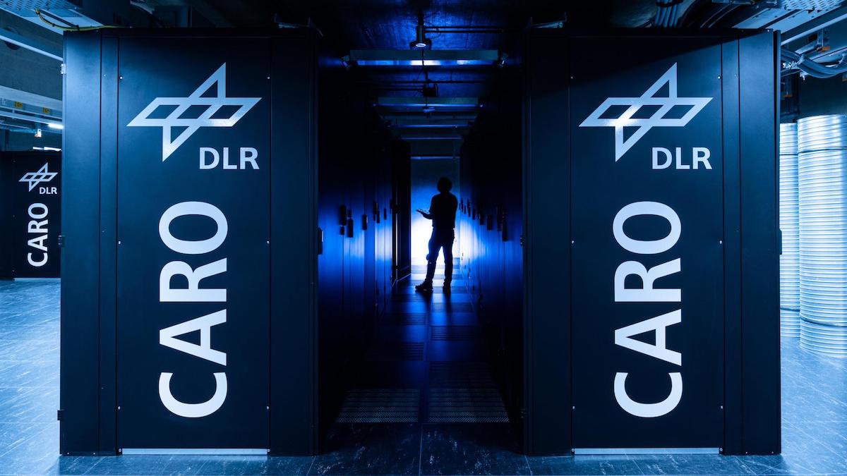 Caro ist der Name des neuesten Hochleistungs-Computers des DLR in Göttingen – Foto: DLR (CC BY-NC-ND 3.0)