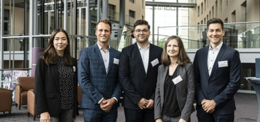 Gewannen 2022 die Gefma-Förderpreise (v.l.) Paula Gehl, Patrick Horlamus, Konstantin Schütz, Judith Fauth, Jonas Lübcke - Foto: Dominik Wolf Leipzig