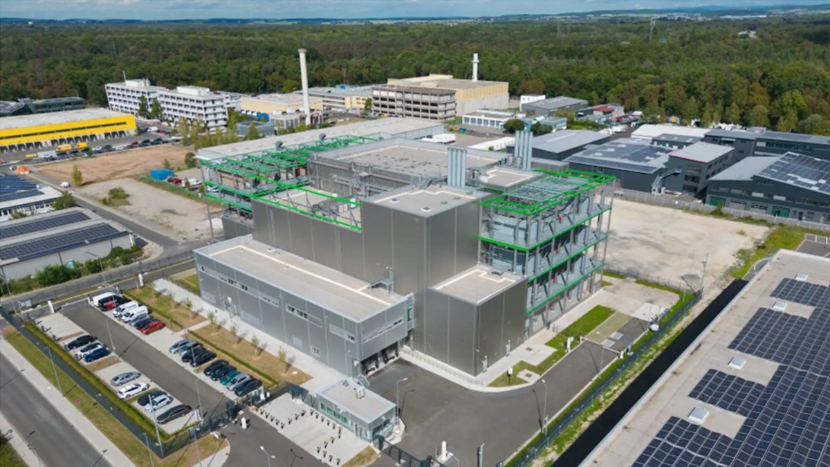 Im Hanauer Industriepark Wolfgang hat Google sein erstes eigenes Rechenzentrum in Deutschland eröffnet - Bild: Google